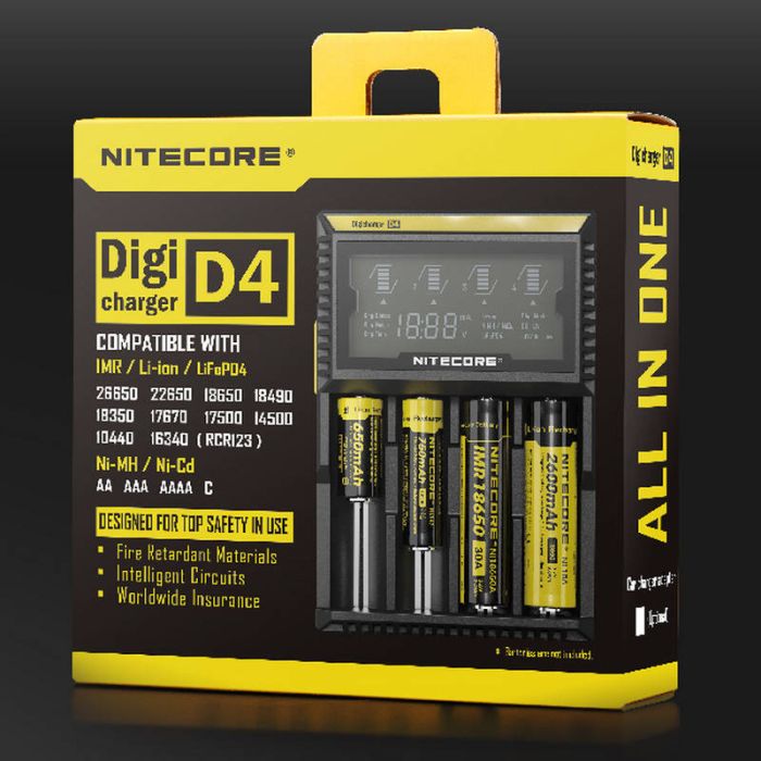 Зарядное устройство NITECORE D4