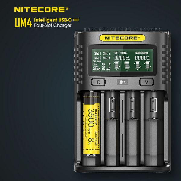 Зарядний пристрій NITECORE UM4