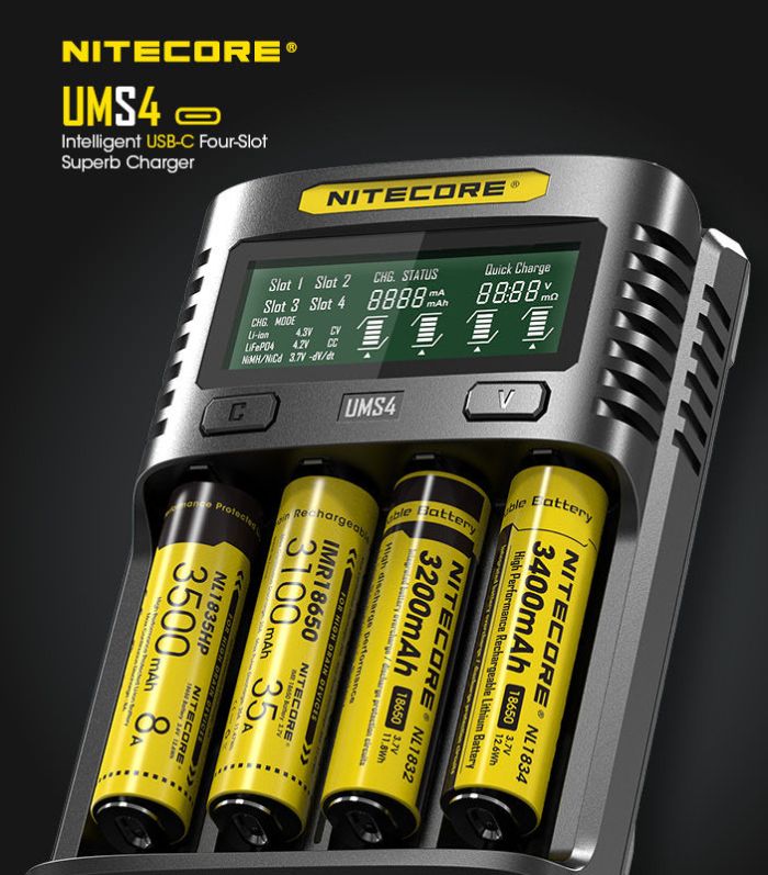 Зарядное устройство NITECORE UMS4 на 4 аккумулятора